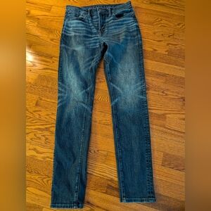 AMERICAN EAGLE MENS AIRFLEX  TEMPCHECK athletic skinny blue jeans dark wash TALL
